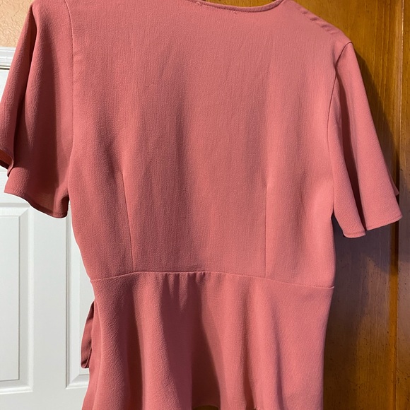 Pink shirt size XL - Picture 2 of 3